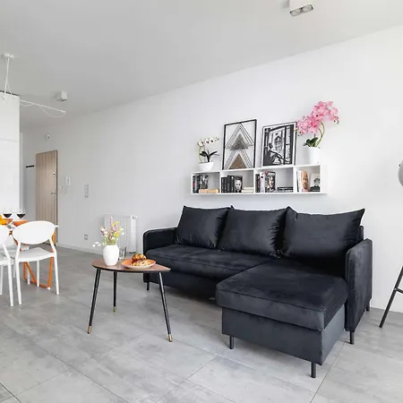 Nowoczesny W Bielsku-bialej Z Widokiem Na Gory By Renters * Bielsko-Biała