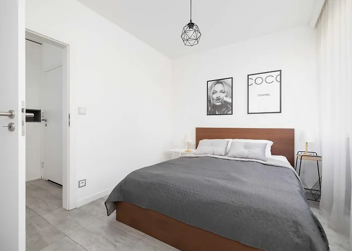 דירה Nowoczesny W Bielsku-bialej Z Widokiem Na Gory By Renters ביילסקו-ביאלה