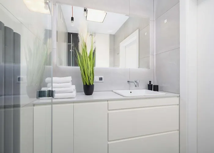 Lägenhet Nowoczesny W Bielsku-bialej Z Widokiem Na Gory By Renters *