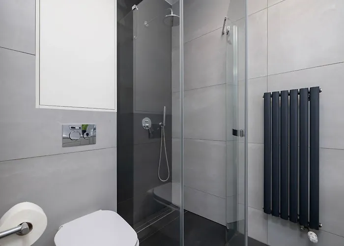 Nowoczesny W Bielsku-bialej Z Widokiem Na Gory By Renters *